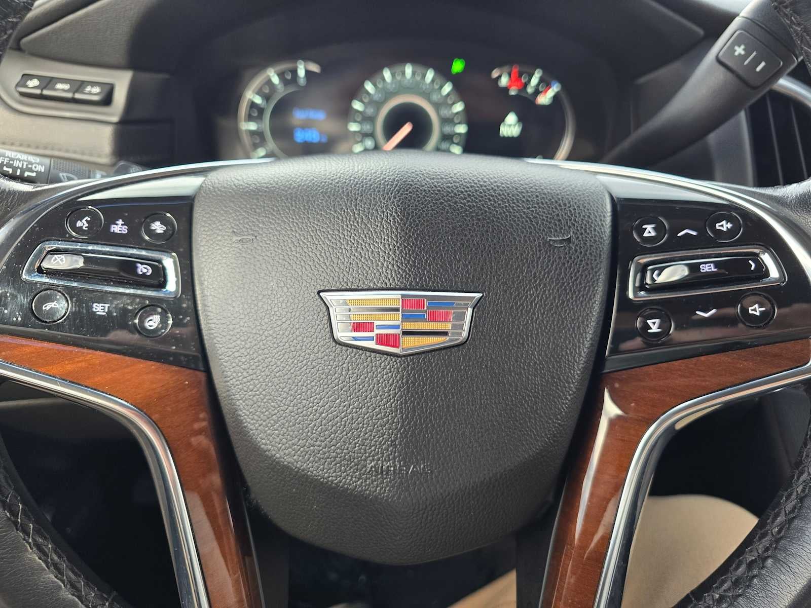 2020 Cadillac Escalade Luxury