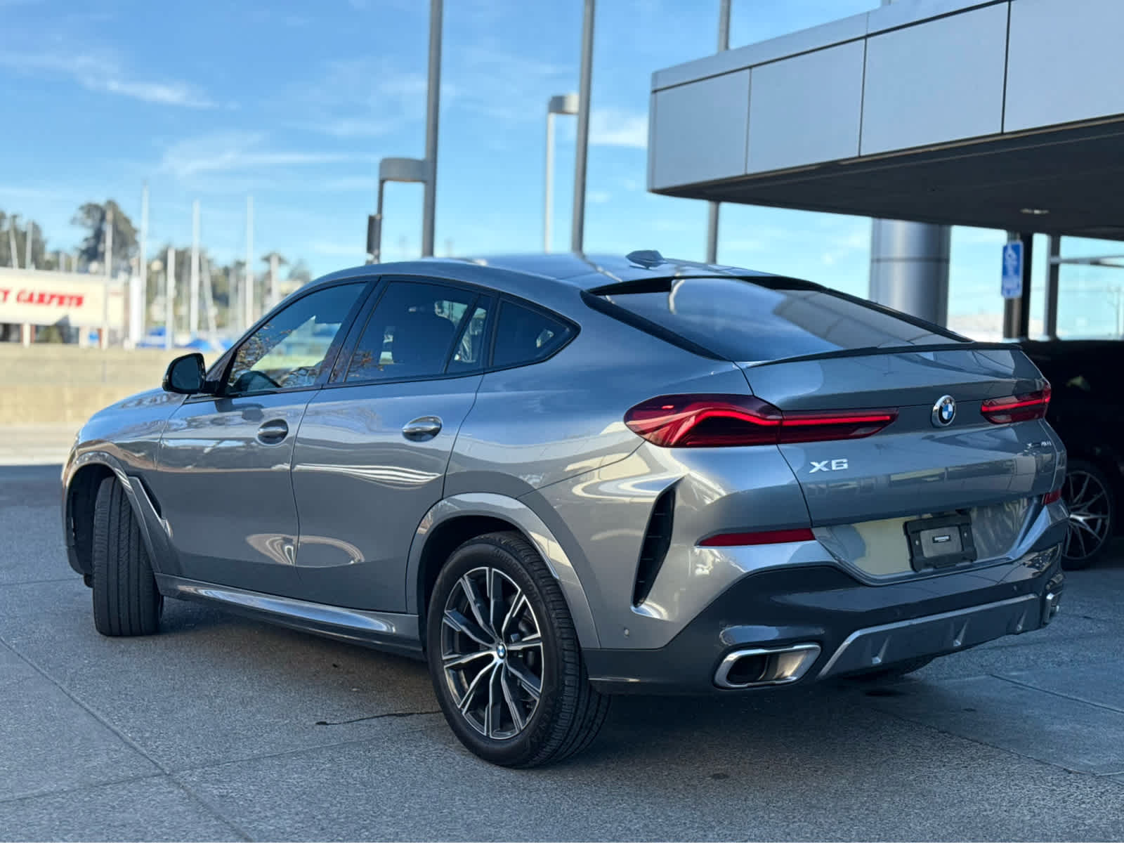 2024 BMW X6 xDrive40i