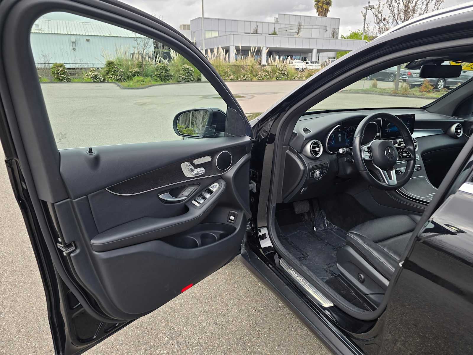 2020 Mercedes-Benz GLC GLC 300