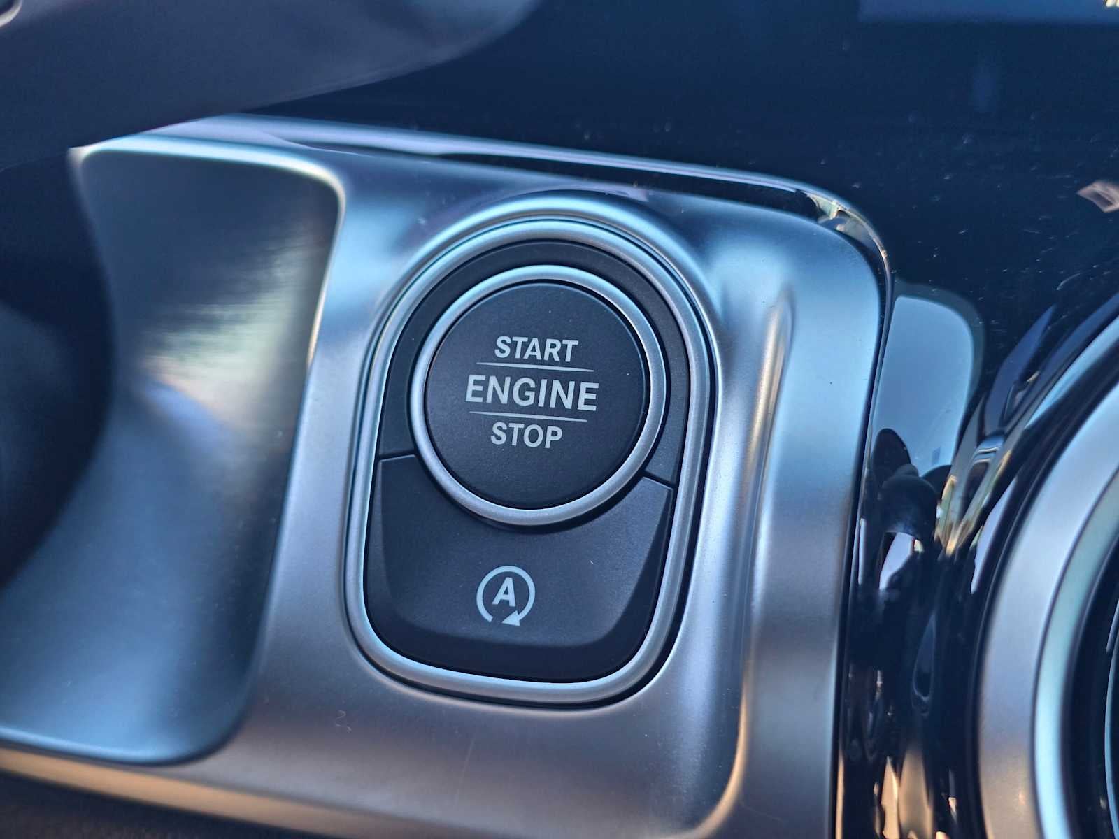 2025 Mercedes-Benz GLB GLB 250