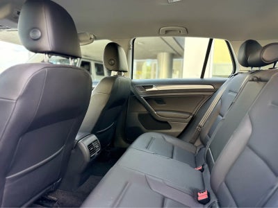 2019 Volkswagen e-Golf SEL Premium