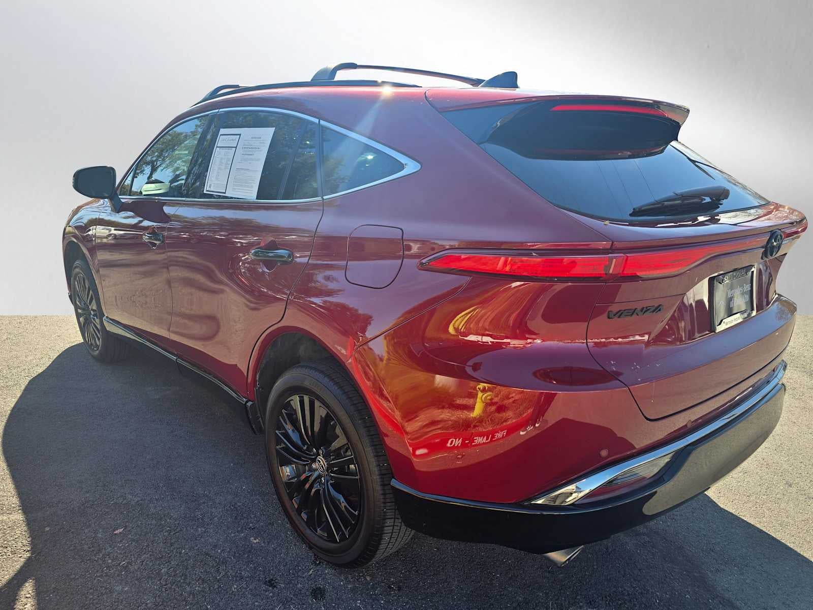 2023 Toyota Venza Nightshade