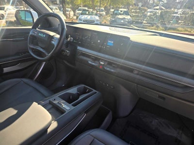 2024 Kia EV9 Light Long Range