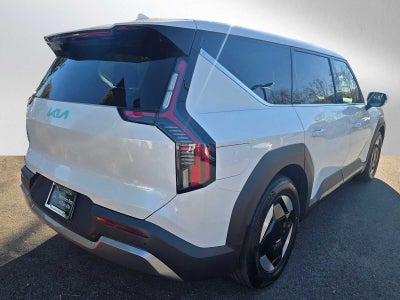 2024 Kia EV9 Light Long Range