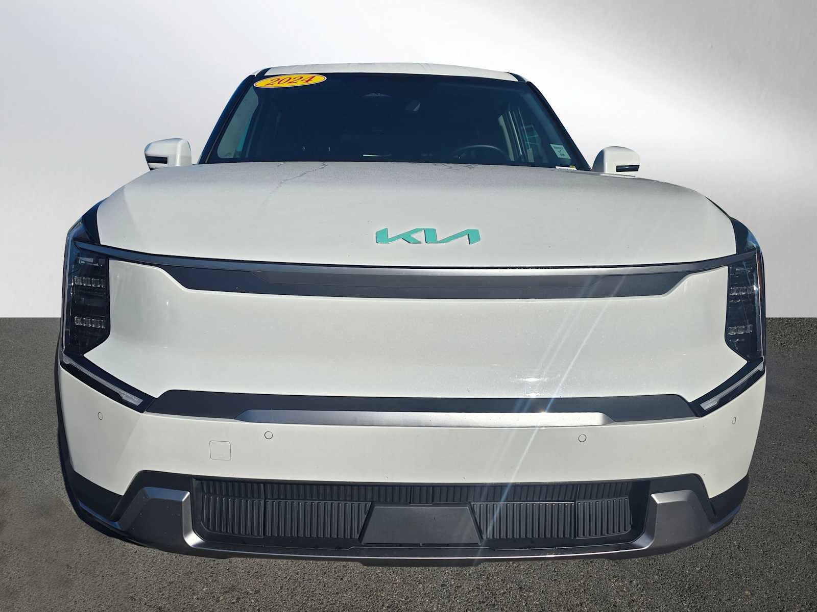 2024 Kia EV9 Light Long Range