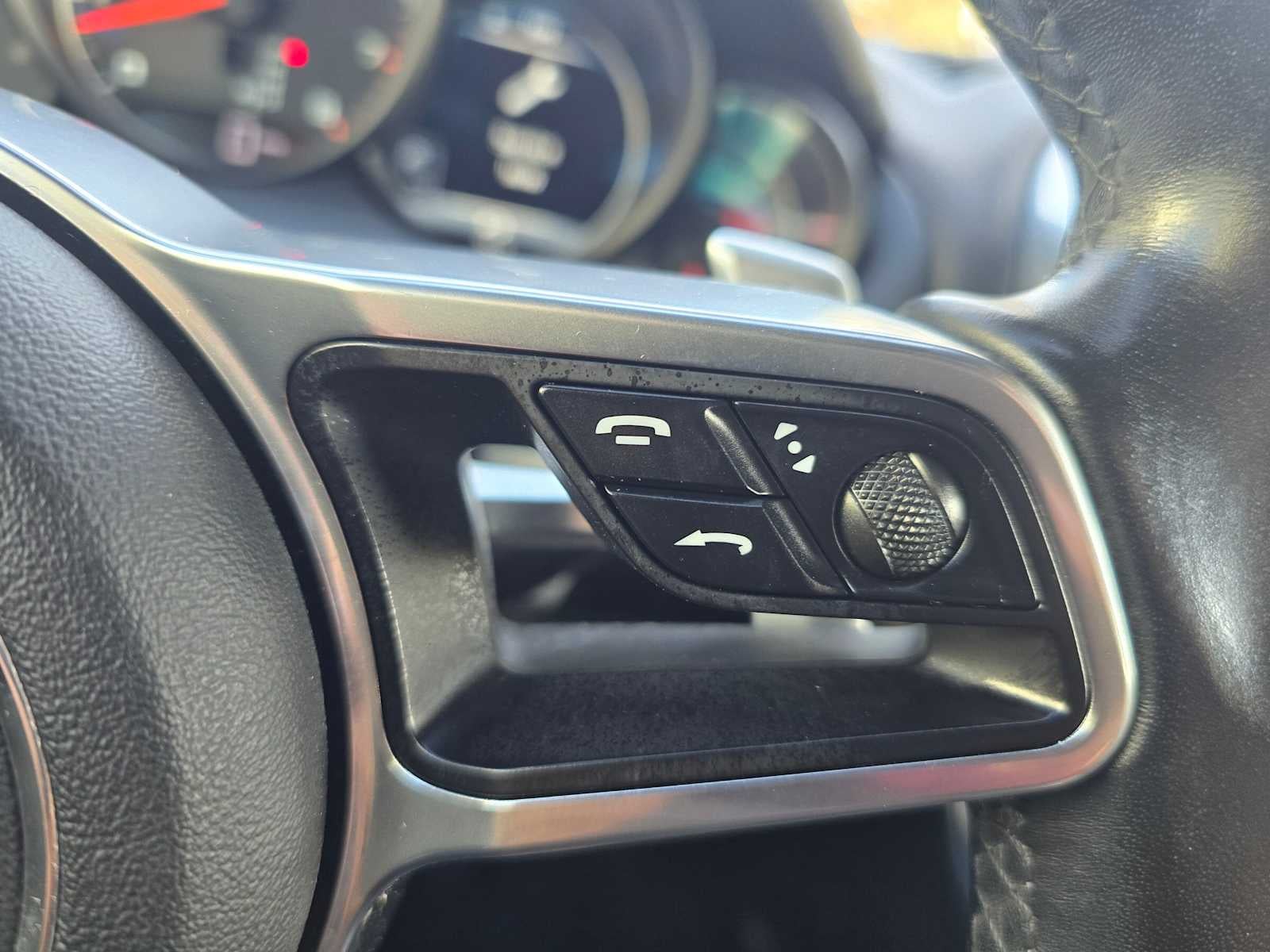 2018 Porsche Cayenne Platinum Edition